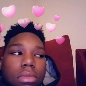 Meet your Posher, Avyian